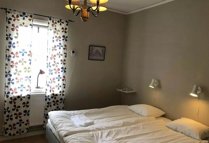 Aamiaismajoitus (B&B) Sälengården