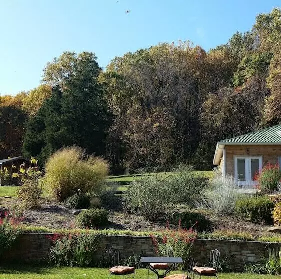 Aamiaismajoitus (B&B) Stone Manor Boutique Inn