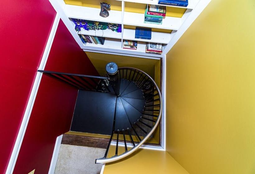 مبيت وإفطار Stone Manor Boutique Inn