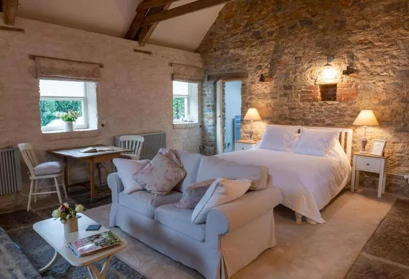 Aamiaismajoitus (B&B) The Barn At Amberwell