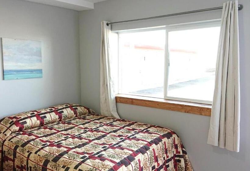 Отель Caribou Gem