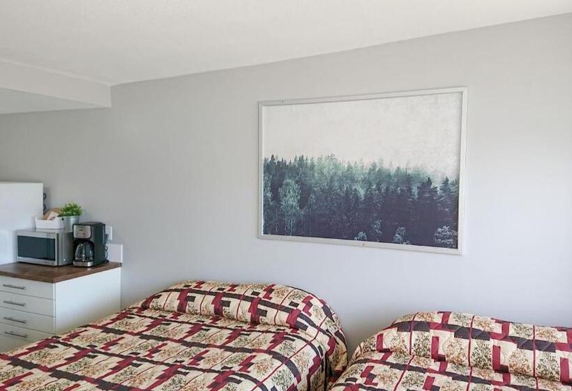 Отель Caribou Gem