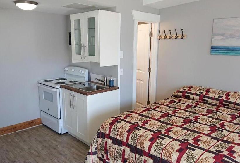 Отель Caribou Gem