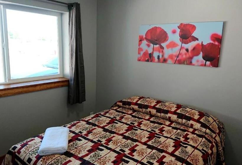 Отель Caribou Gem