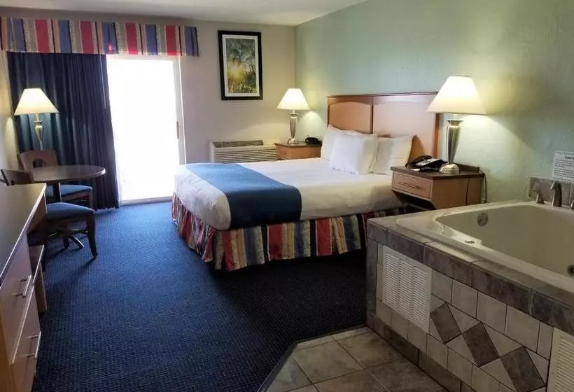 Hotelli Dunes Waterfront Resort