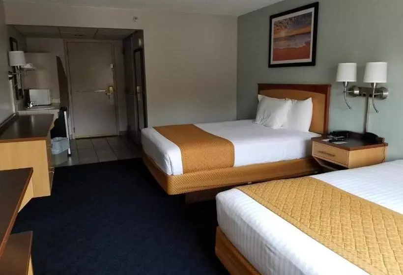 Hotelli Dunes Waterfront Resort