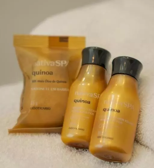 ホテル Pousada Una