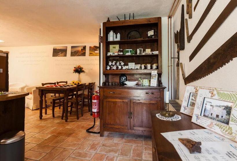 펜션 Locanda Centolaghi