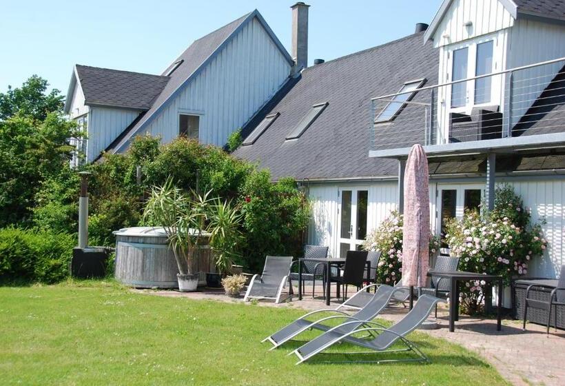 Quistgaarden Bed & Breakfast