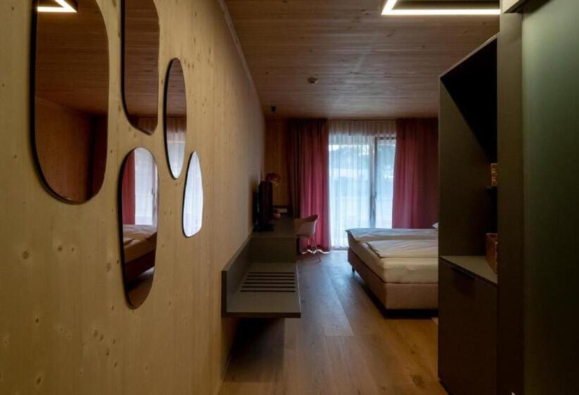 호스텔 Gästehaus & Hofladen Familie öllerer