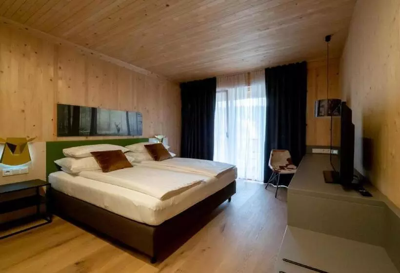 Retkeilymaja Gästehaus & Hofladen Familie öllerer