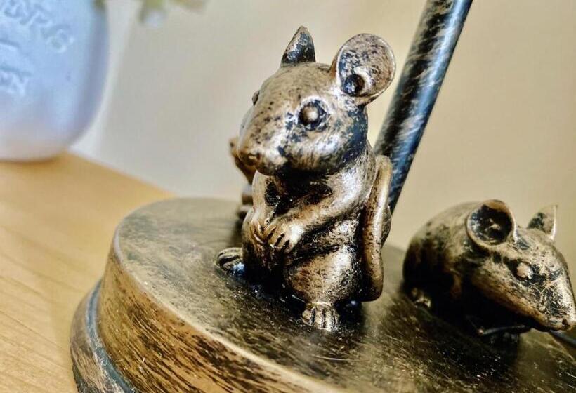 Общежитие The Shoulder Of Mutton