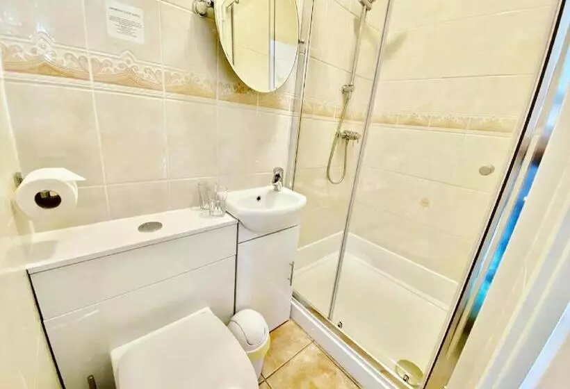 ユースホステル The Shoulder Of Mutton