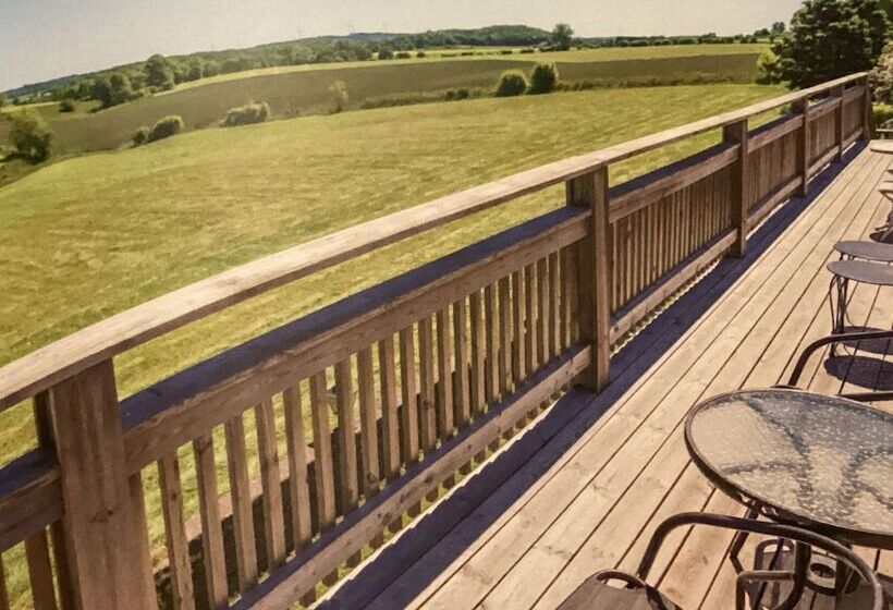 Ameriden Bed And Breakfast