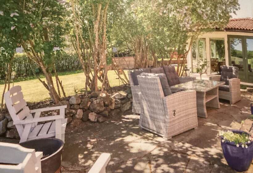 Ameriden Bed And Breakfast