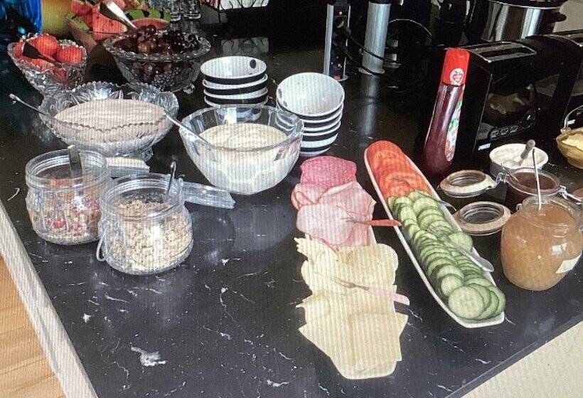 Ameriden Bed And Breakfast