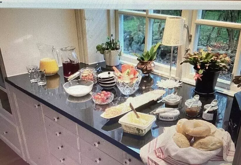 Ameriden Bed And Breakfast