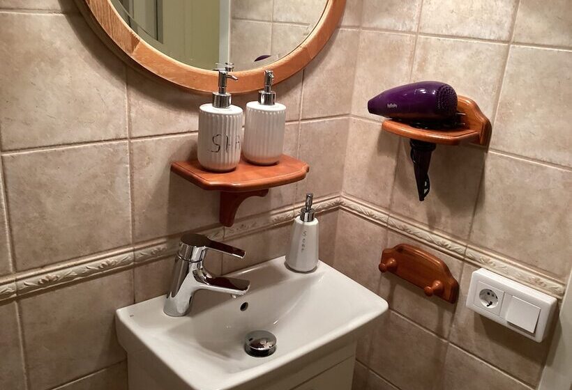 Ameriden Bed And Breakfast