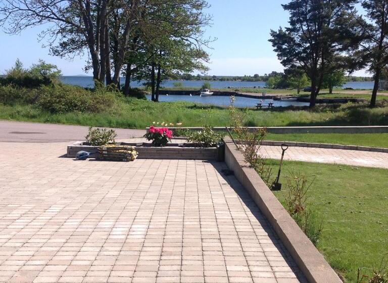 مبيت وإفطار Easter Bay