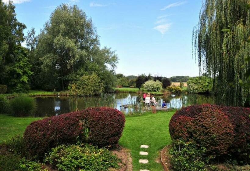 Bed and Breakfast Les Roulottes De Troussures