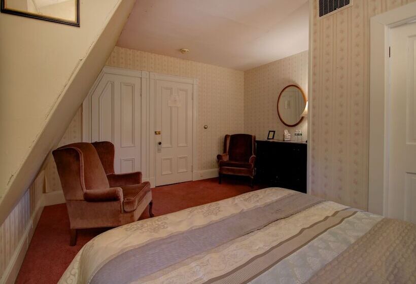 ベッドアンドブレックファースト Old Corner Inn