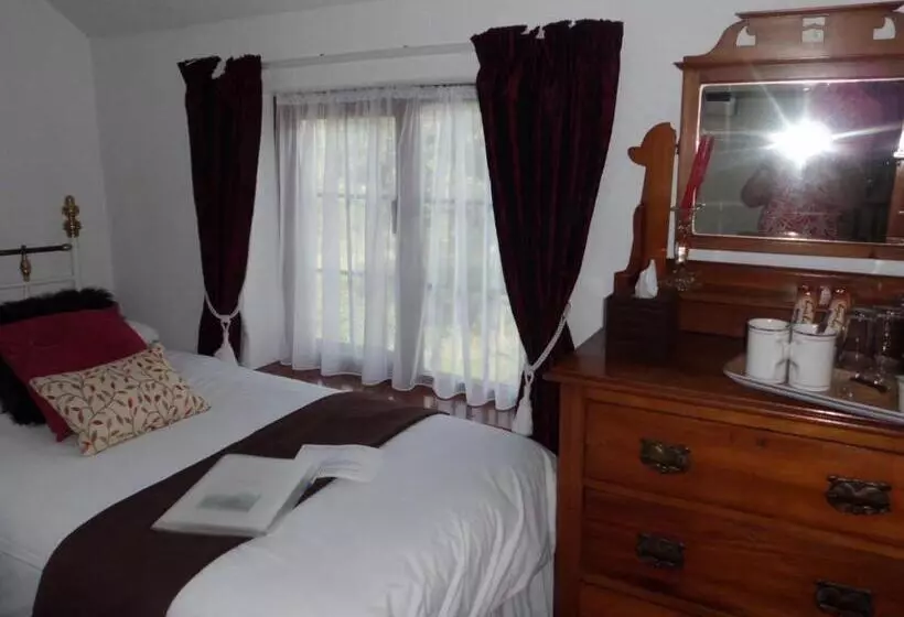 Aamiaismajoitus (B&B) The Elms