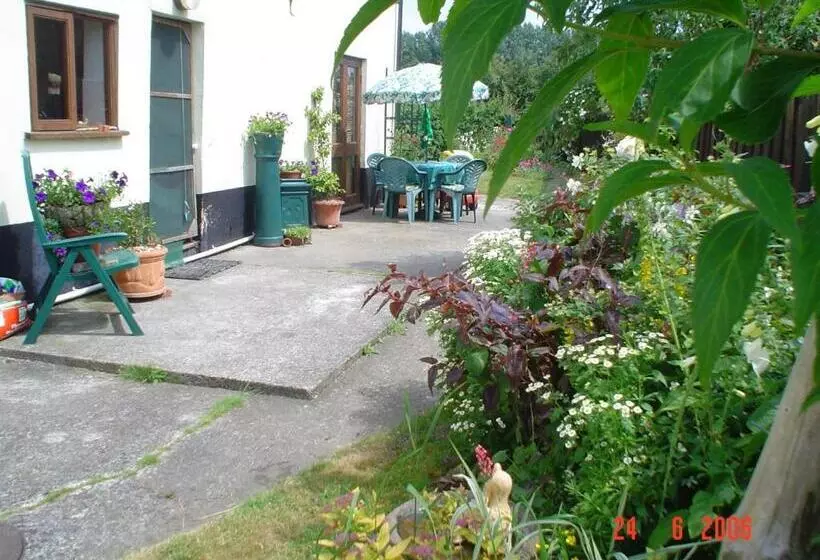 Aamiaismajoitus (B&B) The Elms