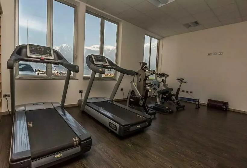 Campione Univela Hostel