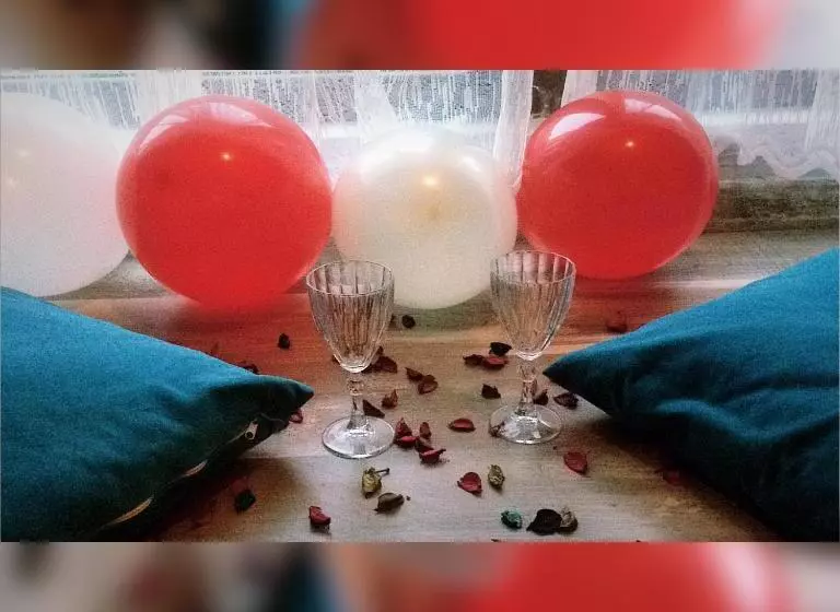Eli̇kti̇ Buti̇k Otel