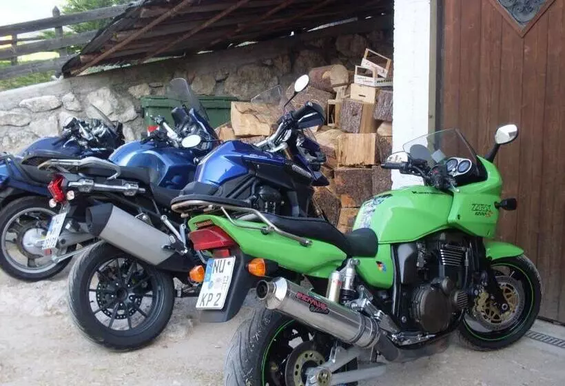 Hotelli Albergo Aurora