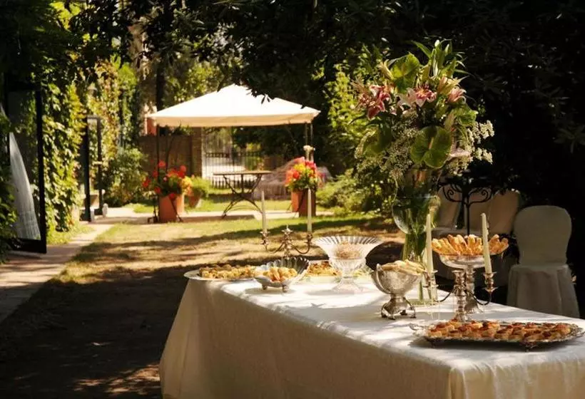 ホテル Azienda Agricola Palazzo Manzoni