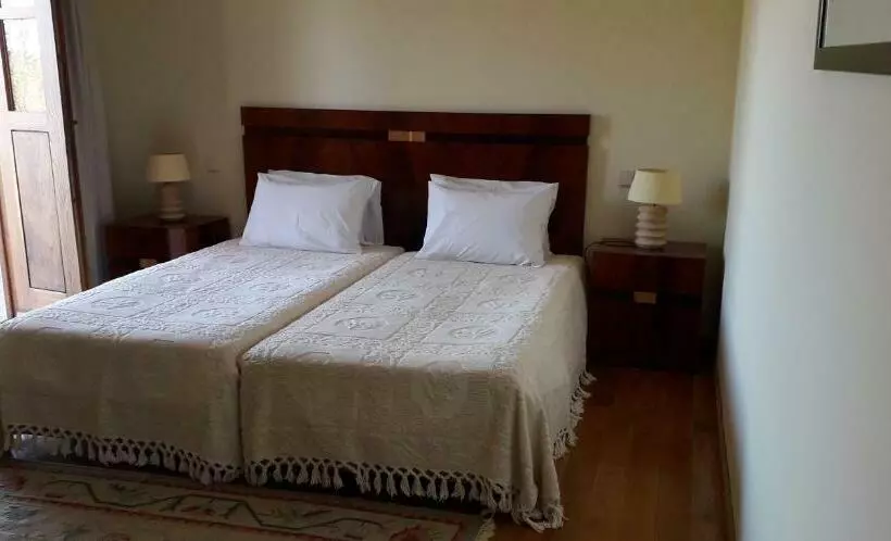 ホテル Casa Dos Pombais De Caçarelhos Rural