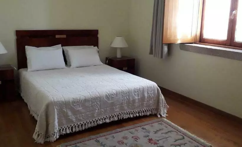 ホテル Casa Dos Pombais De Caçarelhos Rural