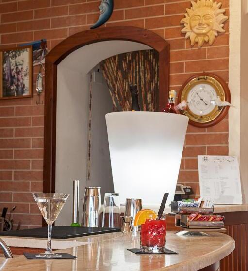 Отель Parco Delle Cale