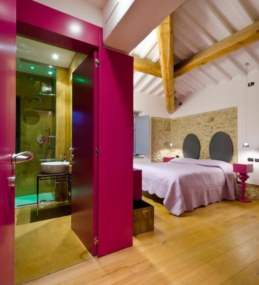 酒店 Al Dolce Far Niente Casolare Da 25 P Di Design