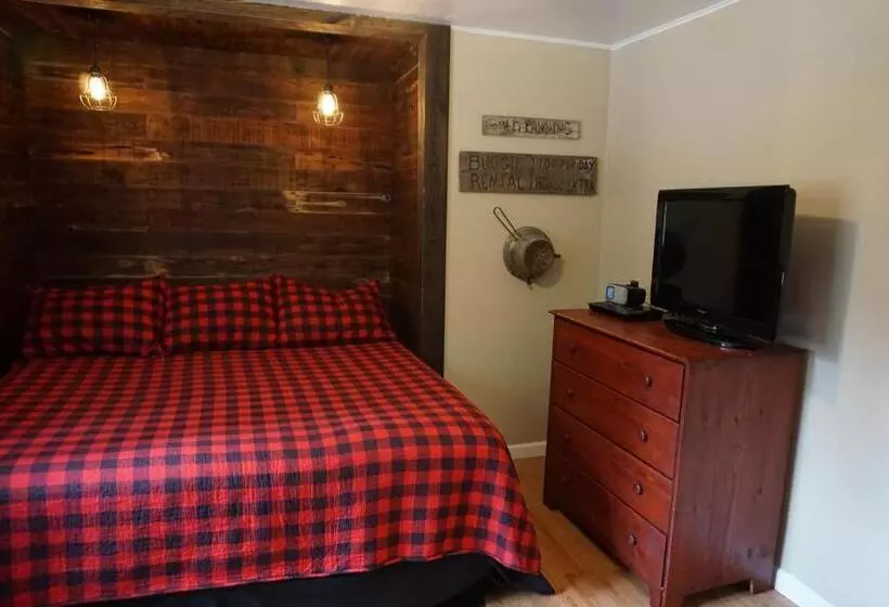 Hotelli Shaver Lake Village