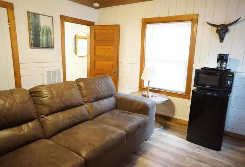 Hotelli Shaver Lake Village