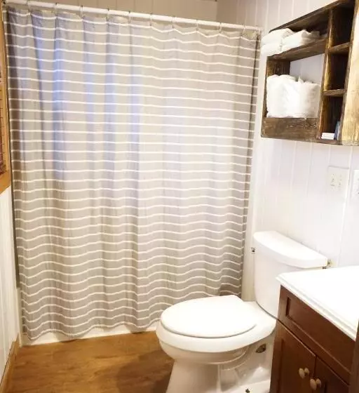 Hotelli Shaver Lake Village