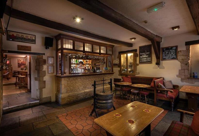 ホテル The Bell Inn, Stilton, Cambridgeshire