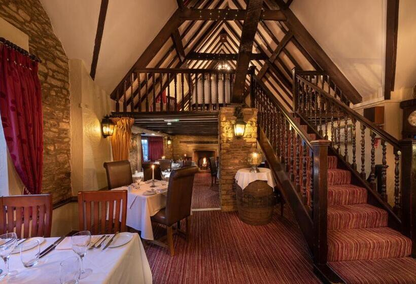 ホテル The Bell Inn, Stilton, Cambridgeshire