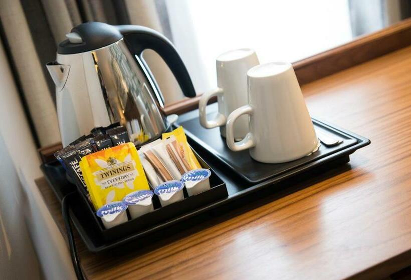 Отель The Swan Inn By Innkeeper S Collection