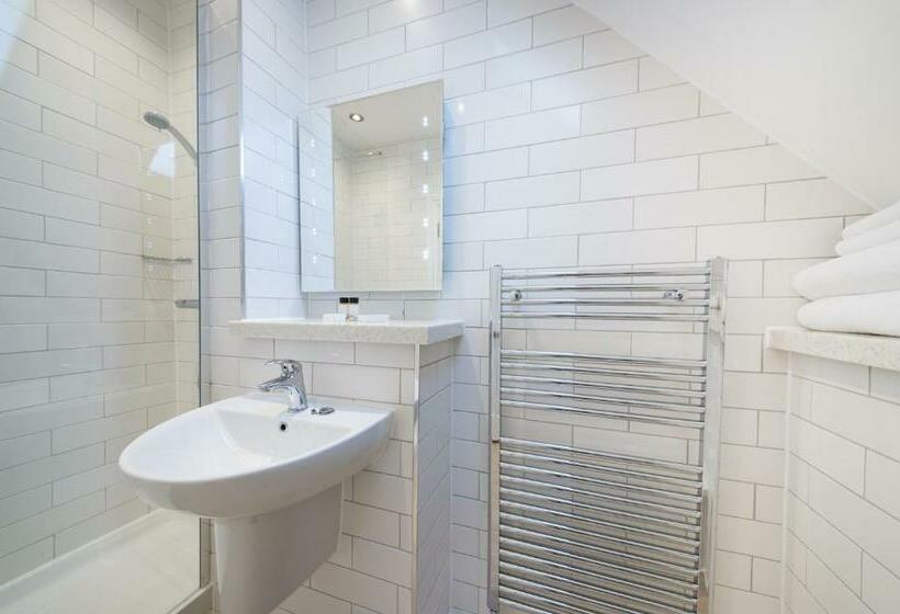 Отель The Swan Inn By Innkeeper S Collection