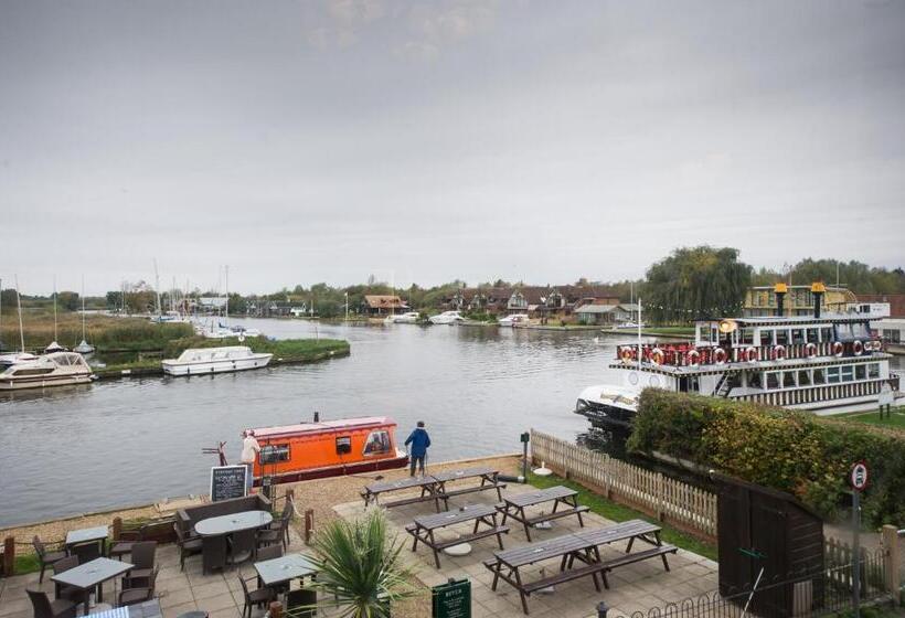 Отель The Swan Inn By Innkeeper S Collection