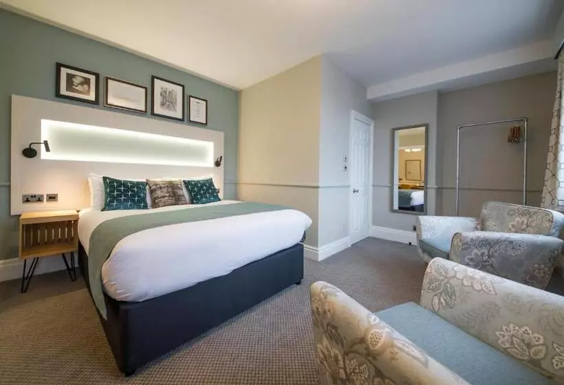 Hotelli The Swan Inn By Innkeeper S Collection