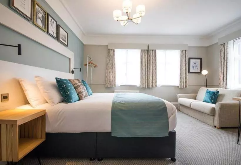 Hotelli The Swan Inn By Innkeeper S Collection