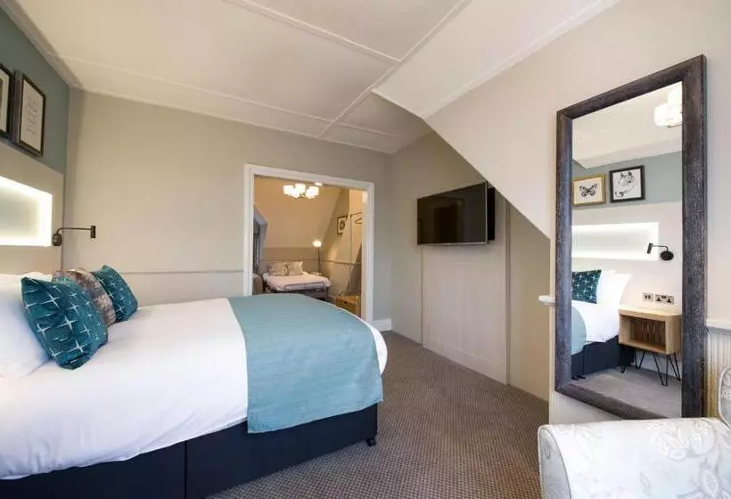 Hotelli The Swan Inn By Innkeeper S Collection