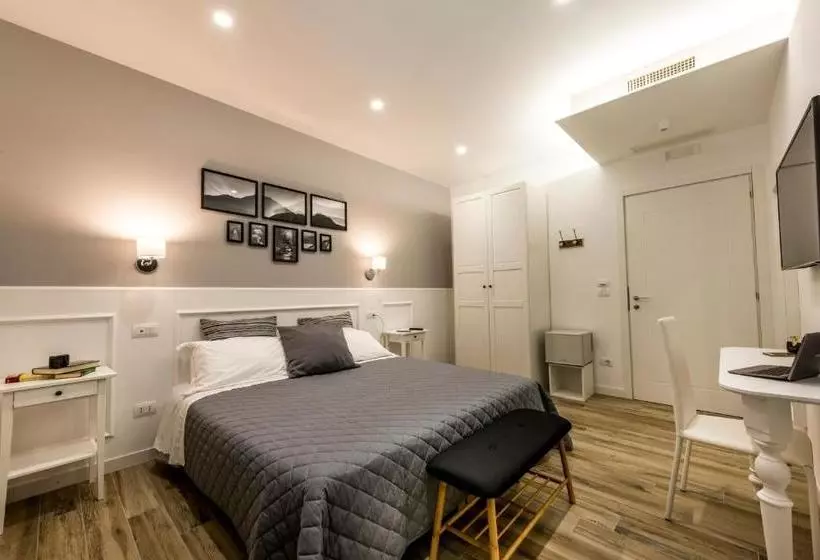 Il Parco Dei Poeti B&b