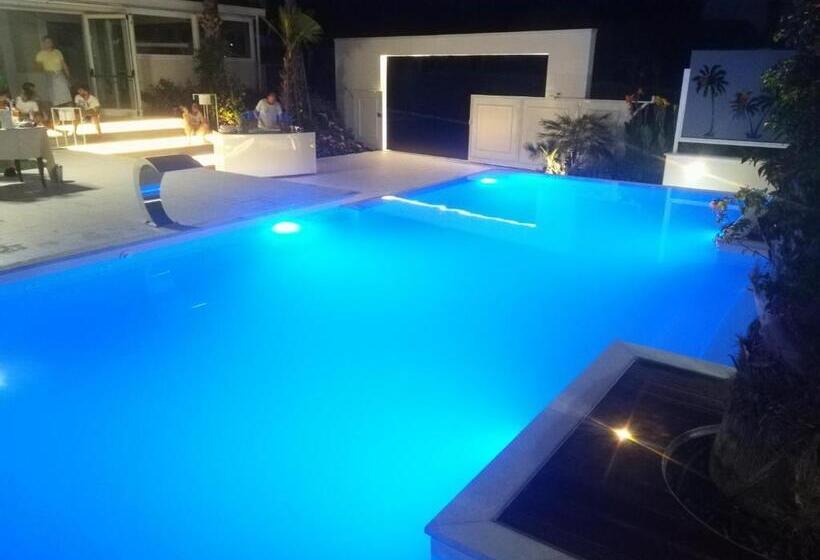 Il Parco Dei Poeti B&b