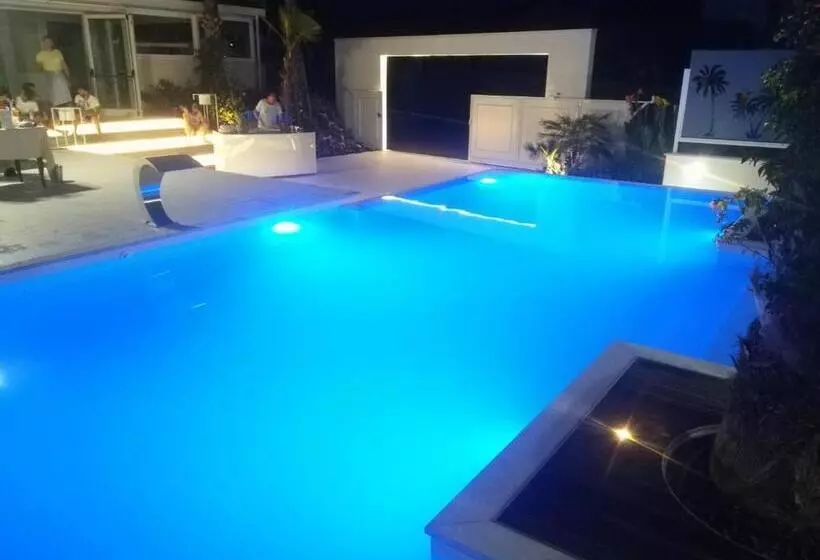 Il Parco Dei Poeti B&b