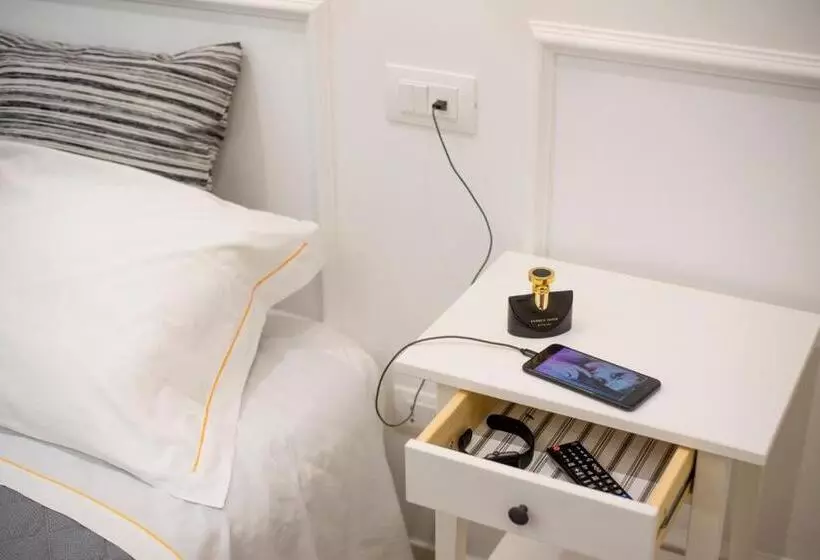 Il Parco Dei Poeti B&b